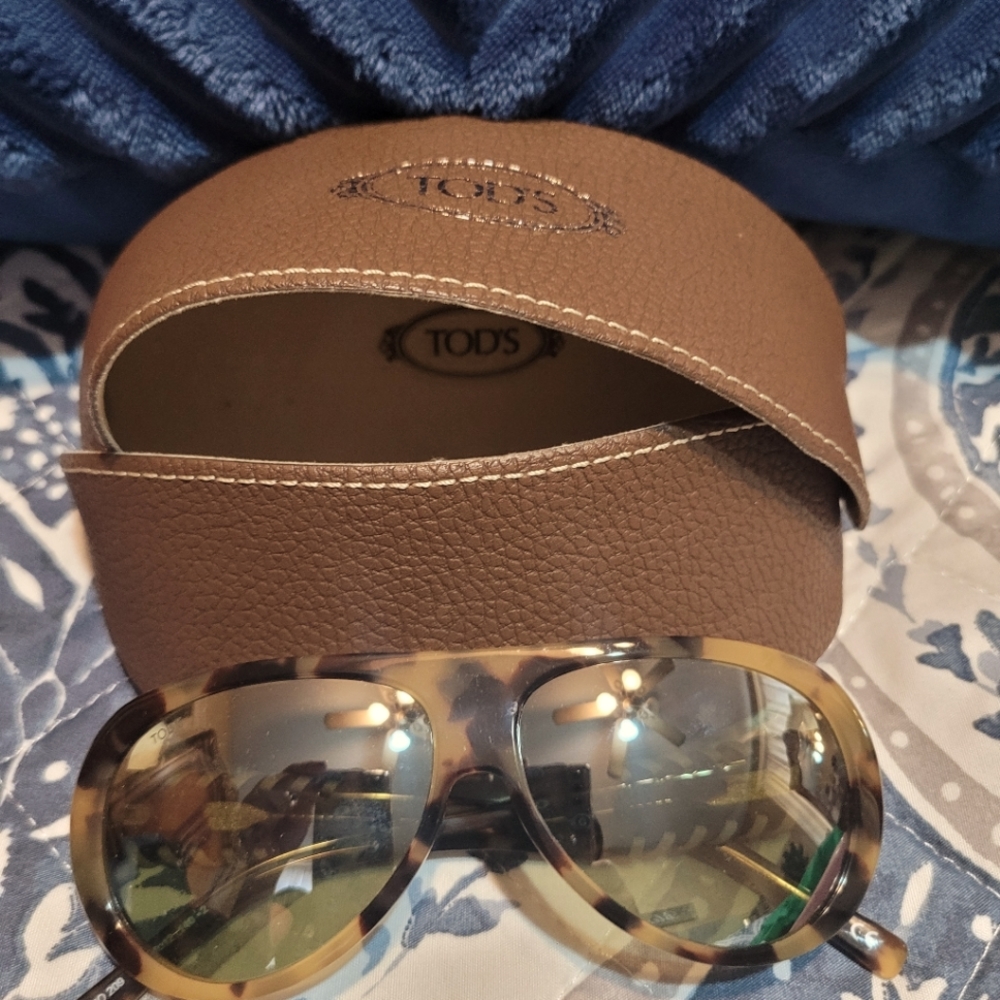 Tods sunglasses